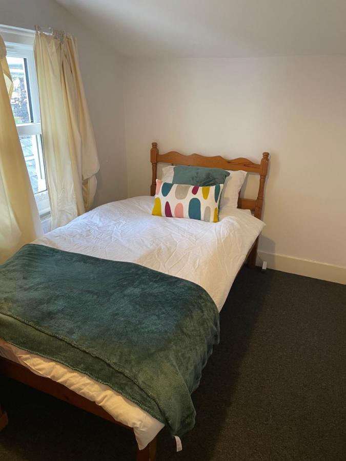 Cozy 3 Bedrooms Home Off Mill Road Sleep CBG Exteriör bild