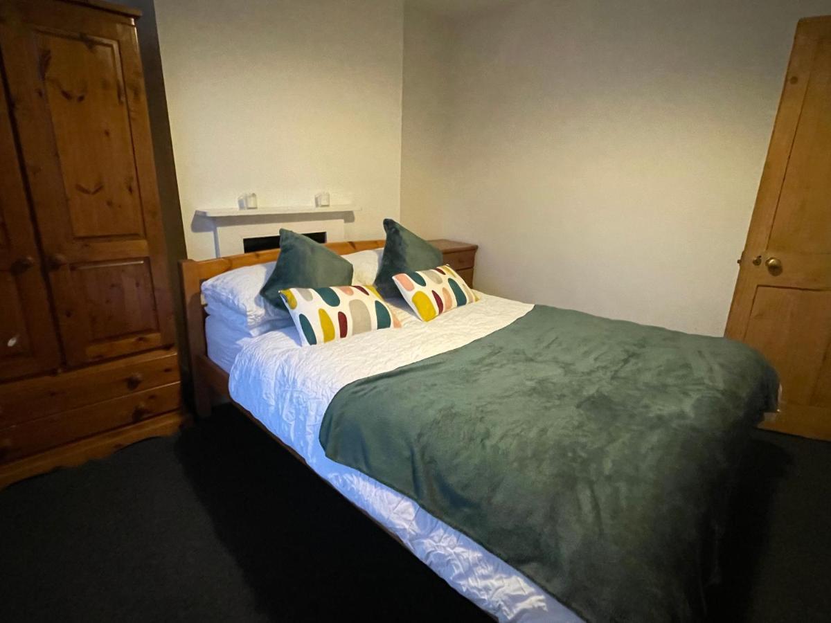 Cozy 3 Bedrooms Home Off Mill Road Sleep CBG Exteriör bild